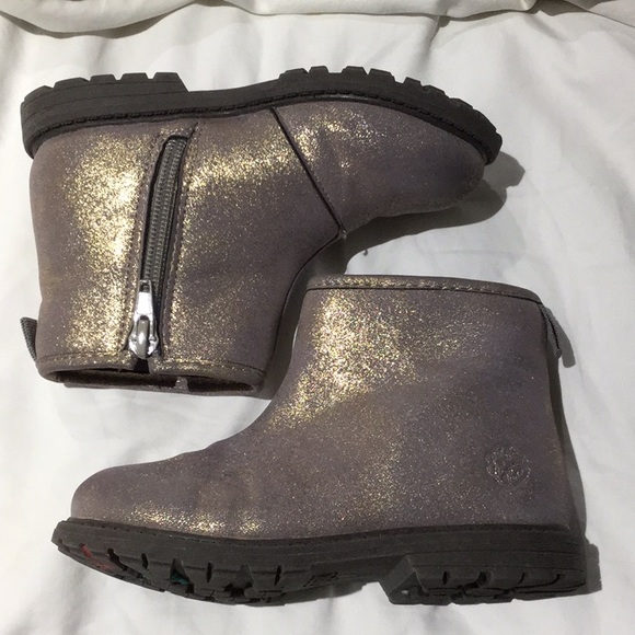 Oshkosh shimmer boot 9 worn once side zips - Picture 2 of 7